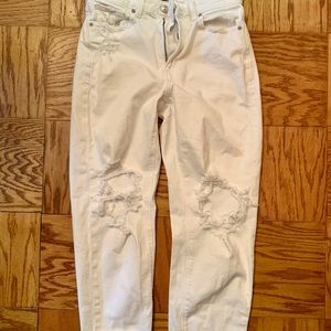 American Eagle White Jeans Sz. 8 Short